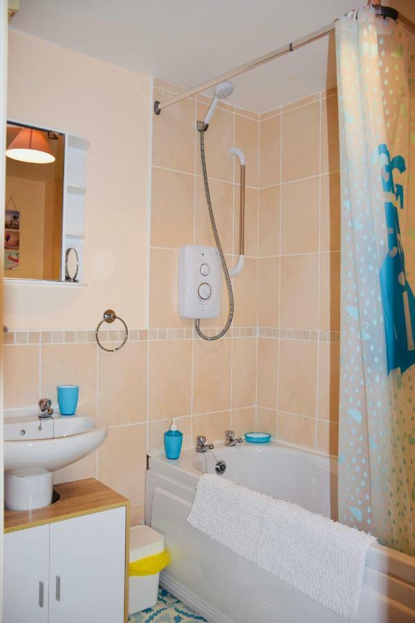 8 York Mews Apartment Шептън Малет Екстериор снимка